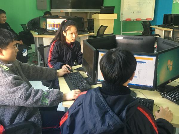 1220學(xué)校電商創(chuàng)新團隊斬獲2021年“ITMC杯”全國跨境電子商務(wù)技能大賽特等獎——戴強強3.jpg